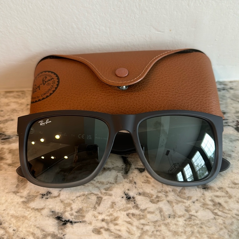 Ray Ban Justin Sunglasses